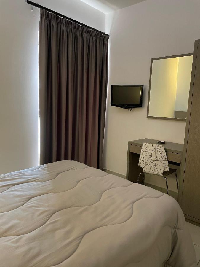Hotel Cristian Giugliano In Campania Εξωτερικό φωτογραφία